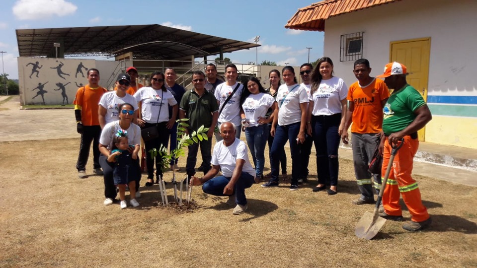 Secretaria de Meio Ambiente realiza atividades no Dia da Árvore